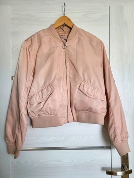 bomber bluza pudrowa nowa pull and bear