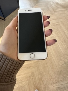 iPhone 8 gold