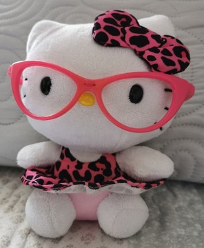 Maskotka Hello Kitty w okularach