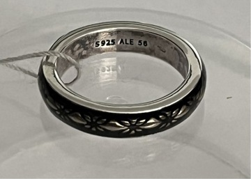 Pandora nowy pierścionek obrączka srebro 56