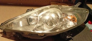 2 lewe lampy mazda 5 - 2005r / uszkodzone .