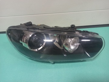 Lampa xenon VW Scirocco III 1K8 prawy 1K8941032 F