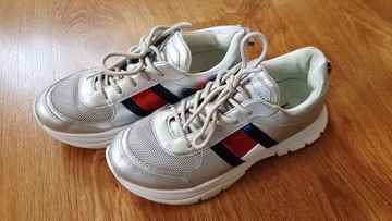 Buty sportowe Tommy Hilfiger rozmiar 37 wkładka 24