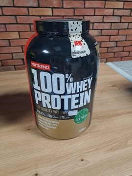 Gratisy!! NUTREND 100% Whey Protein 2250g Cookies