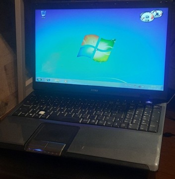 Laptop Msi CR610