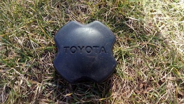 Dekielek, kołpak felgi stalowej Toyota