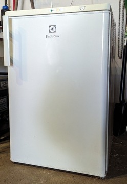 Zamrażarka 91 litrów Elbląg ELECTROLUX EUT1106AW2