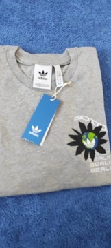 Adidas T-shirt S