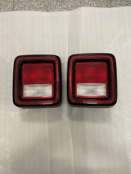 KOMPLET LAMP TYLNICH WRANGLER JL MOPAR