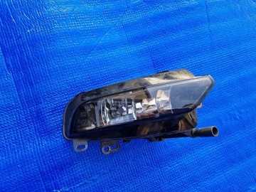 HALOGEN PRAWY AUDI A3 8V 8V0941700C ORYGINAŁ