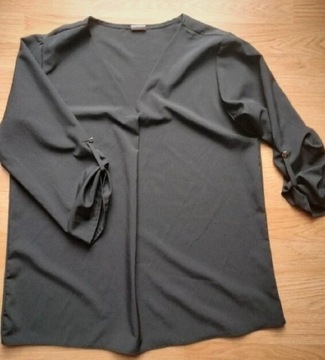 Elegancka czarna bluzka, z zakładką,  L