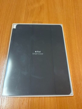 NOWE Etui Smart Cover do iPad Air 5 i 6 (9.7 cala)