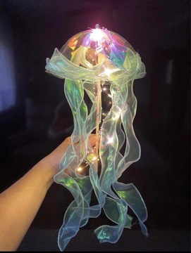 Lampka przenośna w kształcie kwiatka/meduzy
