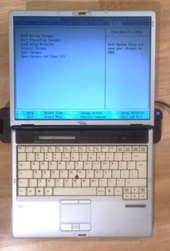 laptop lifebook Windows XP + replikator
