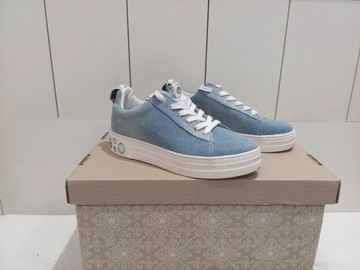 sneakersy Guess Rivet4 38 wkładka 25 cm jak nowe