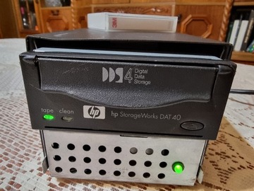 HP StorageWorks DAT 40 DDS4 SCSI zewnętrzny