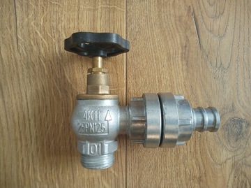 zawór hydrantowy AK11 25PN125 SUPON