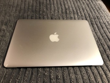 MacBook Air (13-calowy, początek 2014 r.)