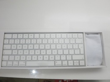 Zestaw klawiatura Magic Keyboard i Magic Mouse 2