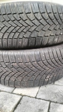 Bridgestone Blizak 235/55R18