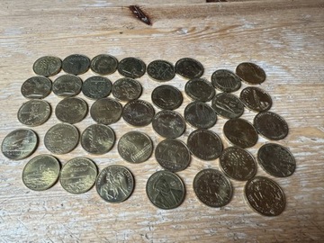 Kolekcja monet "2 zł" 38 monet