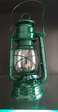 Lampa naftowa z PRL-u .