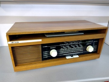 Radio Diora Trubadur w drewnie z 1971 roku PRL