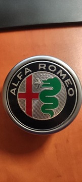 Emblemat logo Alfa Romeo Giulia