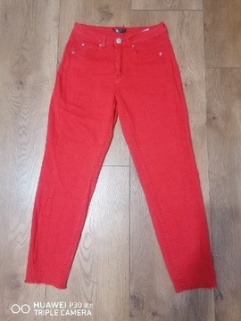 Czerwone spodnie 38