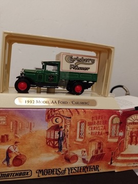 MATCHBOX models of yesteryear Ygb05 ford Carlsber 