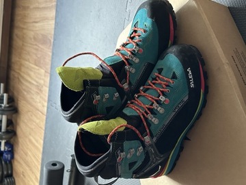 Buty trekkingowe Salewa (damskie)