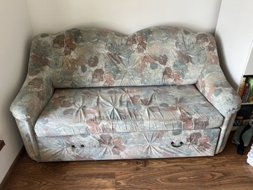 Sofa kanapa 2os. rozkładana schowek jasny kolor
