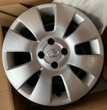 4 Kołpaki  15" cali Toyota Yaris