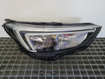 Opel Crossland X 17- reflektor prawy lampa Led R