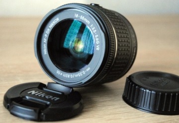 obiektyw do Nikona -Nikkor AF-P 18-55mm z VR