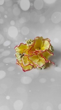 Sztuczne kwiatki kwiaty DIY dekoracje gałązka 
