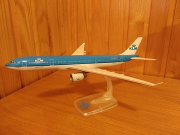 Airbus A330 KLM model 1:200 PPC Holland