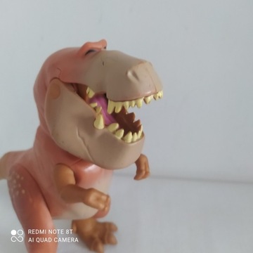 Dobry dinozaur butch disney/pixar tomy  