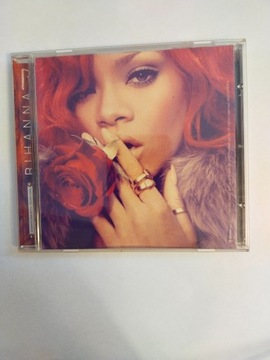 CD RIHANNA  Loud