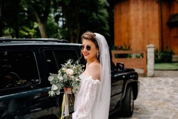 Suknia ślubna z trenem Valdi Bride (welon gratis)