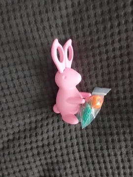 Figurka królik, na nożyczki spinacze z magnesem
