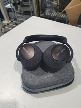 Bowers Wilkins PX7 space grey