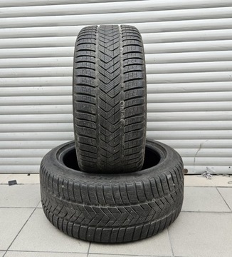 Pirelli SottoZero Serie 3 275/40 R18 103 V XL, MO