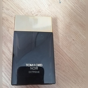 Tom. Ford 