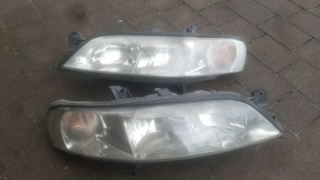 Lampy przednie Opel Vectra B lewa i prawa. 