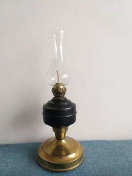 Lampa naftowa wysoka jakość.