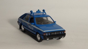 Polonez 1500 Milicja  skala 1:43  (154)