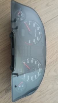 zegary licznik Audi 80 b3 benzyna 893919033bb