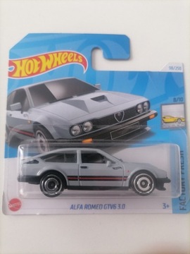 Hot Wheels Alfa Romeo GTV6 3.0