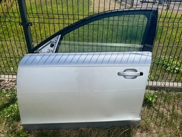 Przednie lewe drzwi Audi A4 avant